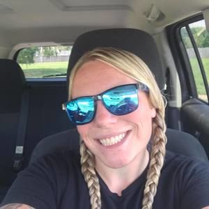 Meet your Posher, Kayla